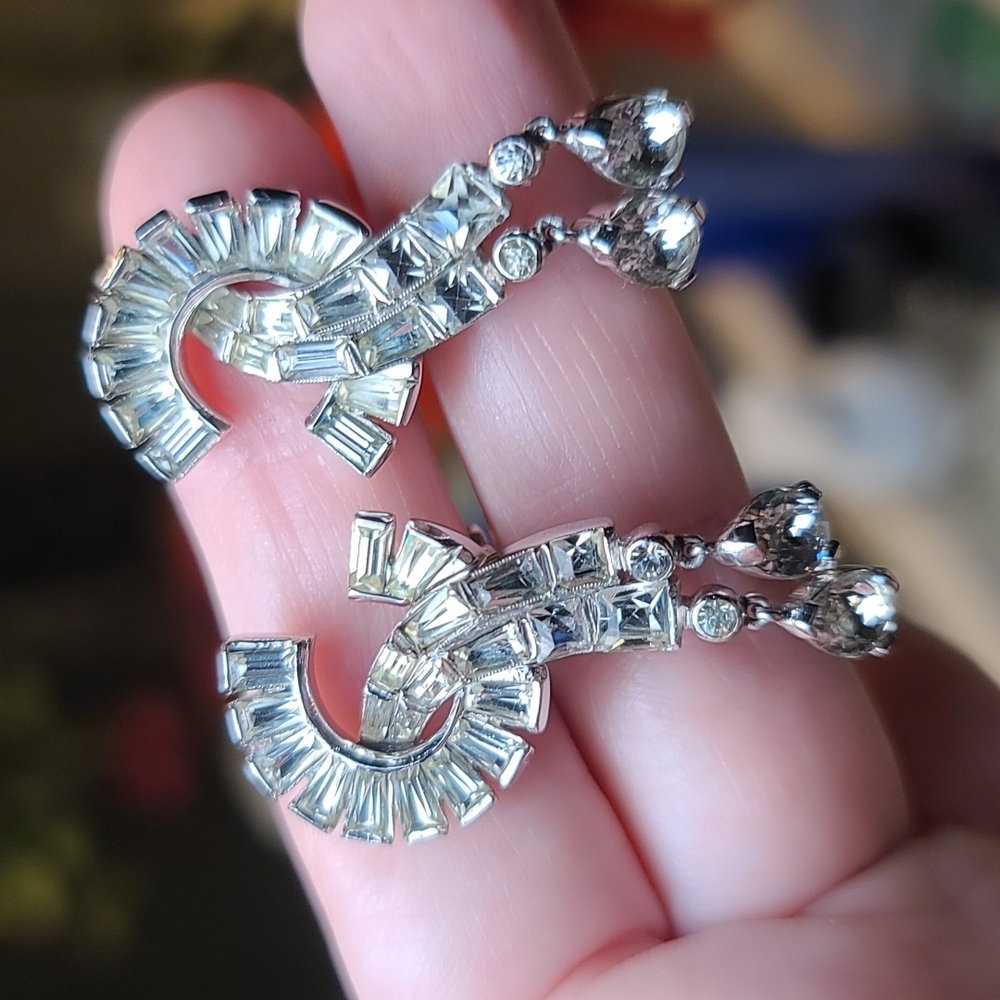 Mazur Vintage Rhinestone Art Nouveau Earrings 💎